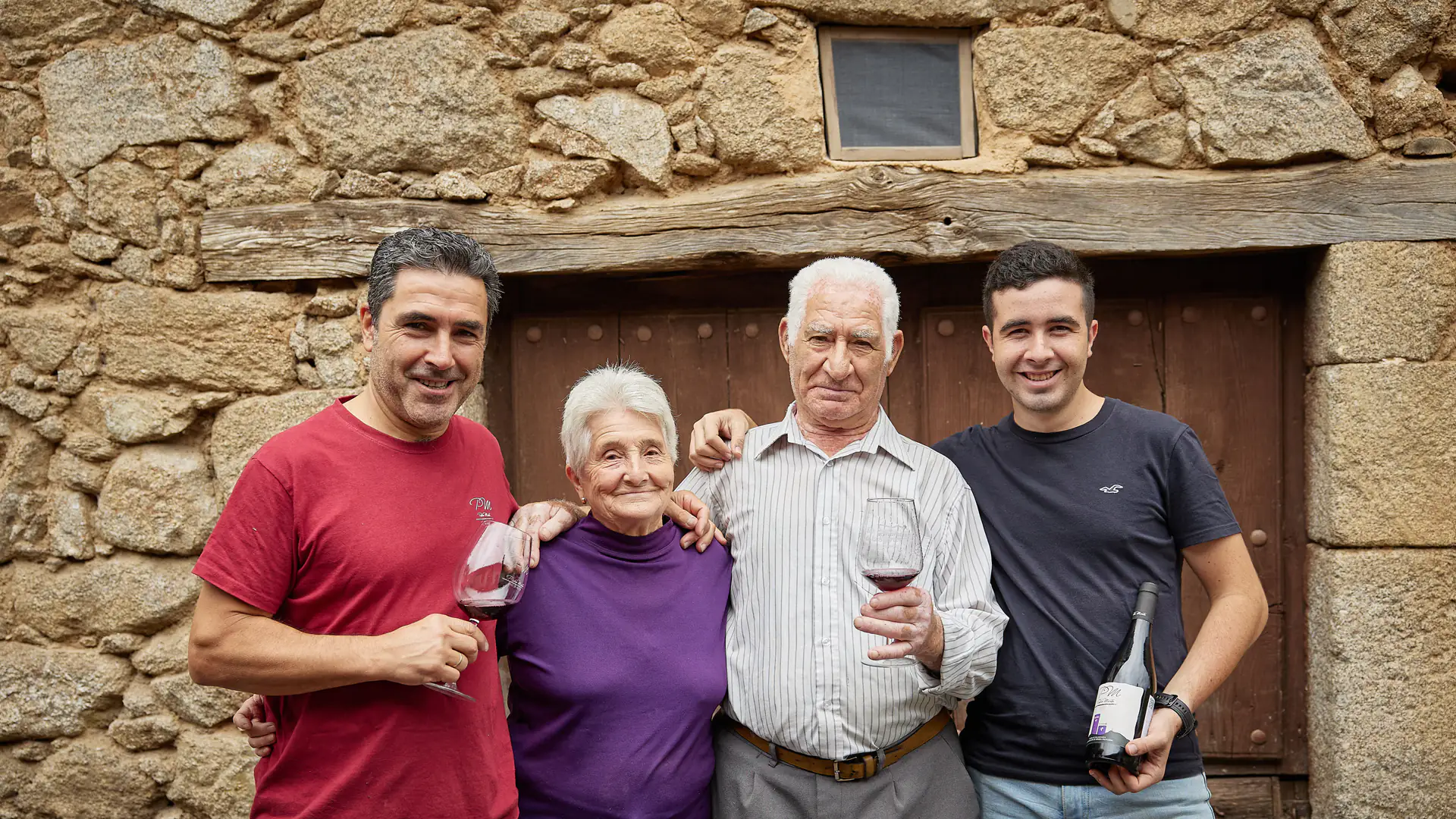 familia bodega vinculo serrano